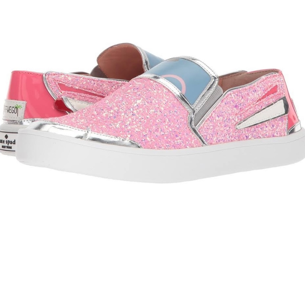 Slip on sneakers